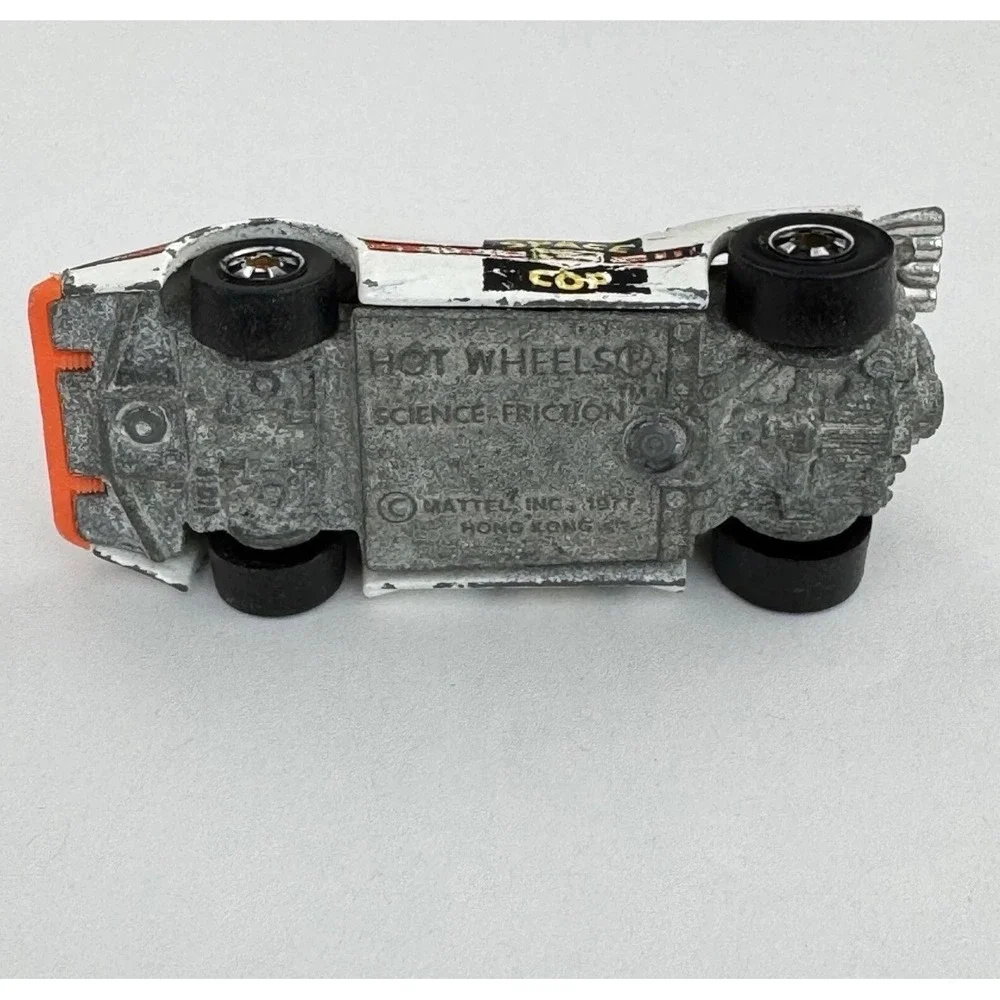 Vintage 1978 Hot Wheels Science Friction Space Cop White Diecast Car Hong Kong